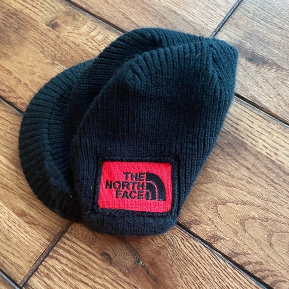 The North Face child sweater hat - Picture 3 of 5